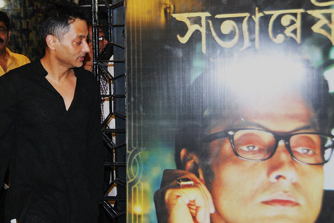 Sujoy Ghosh at Satyanweshi premiere in Kolkata
