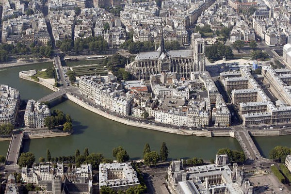 Notre-Dame Cathedral on the Ile de la Cite and the Seine River in Paris, France.